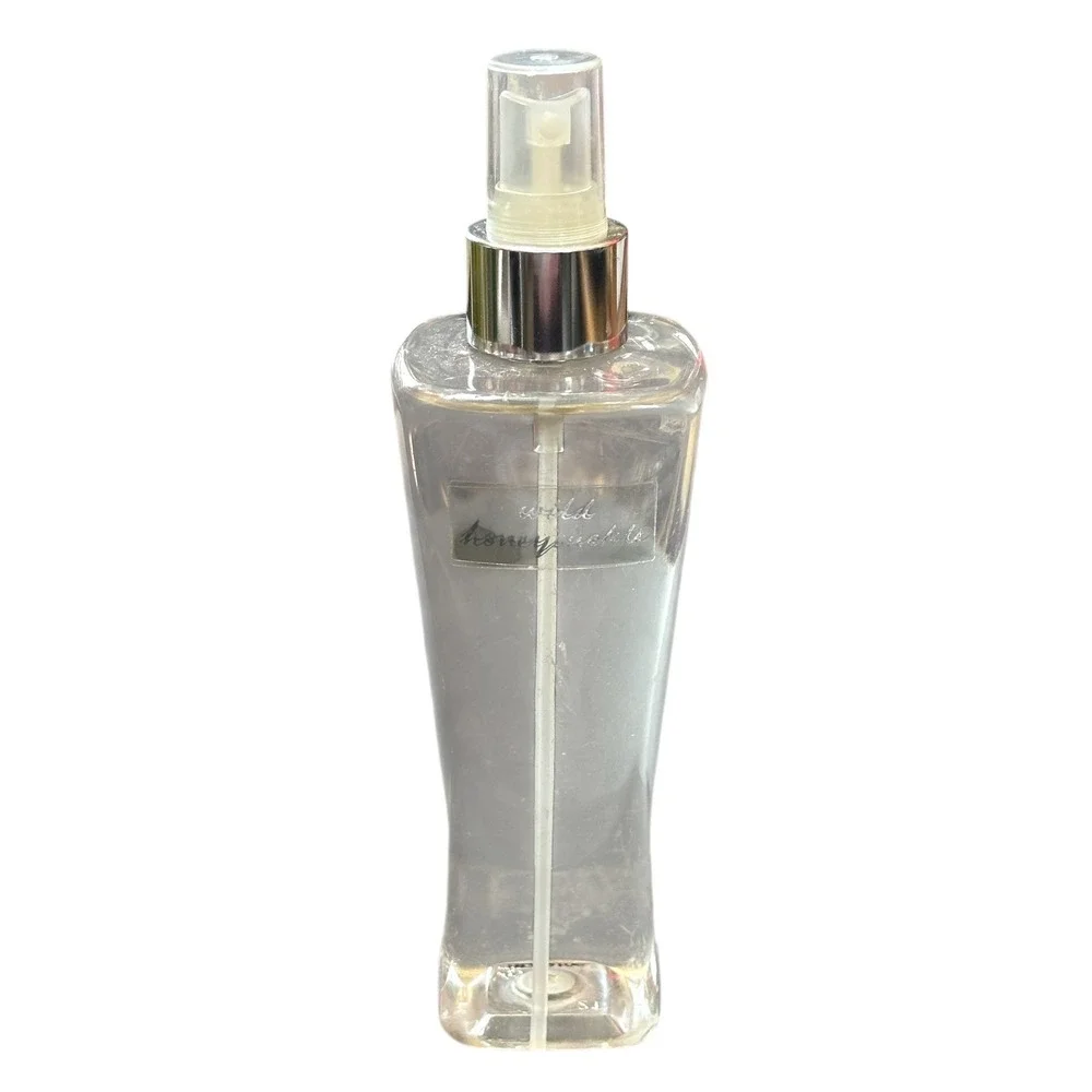 Bath & Body Works Wild Honeysuckle Fragrance Mist 8oz Vintage Discontinued Spray
